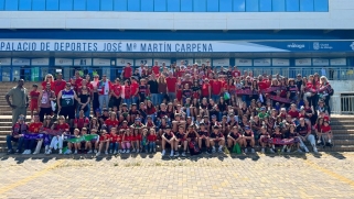 LA FAMILIA DEL CB ALGAZARA CON EL UNICAJA